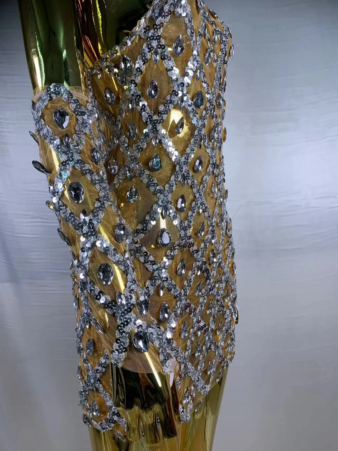 High-end Women's Heavy-duty Rhinestone Plaid Sequined Gloves Ultra-short Dress