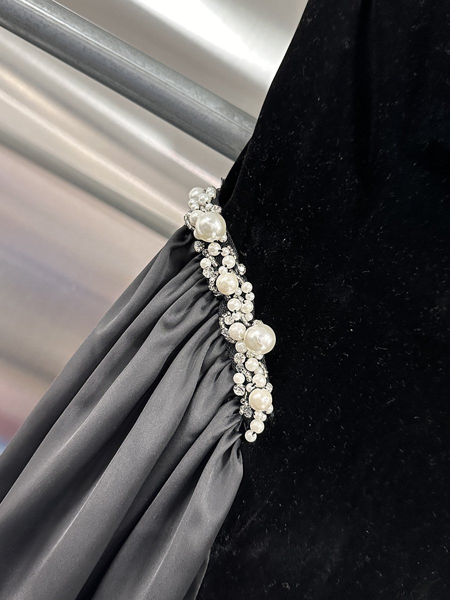 Design A Strapless Maxi Dress For Women
