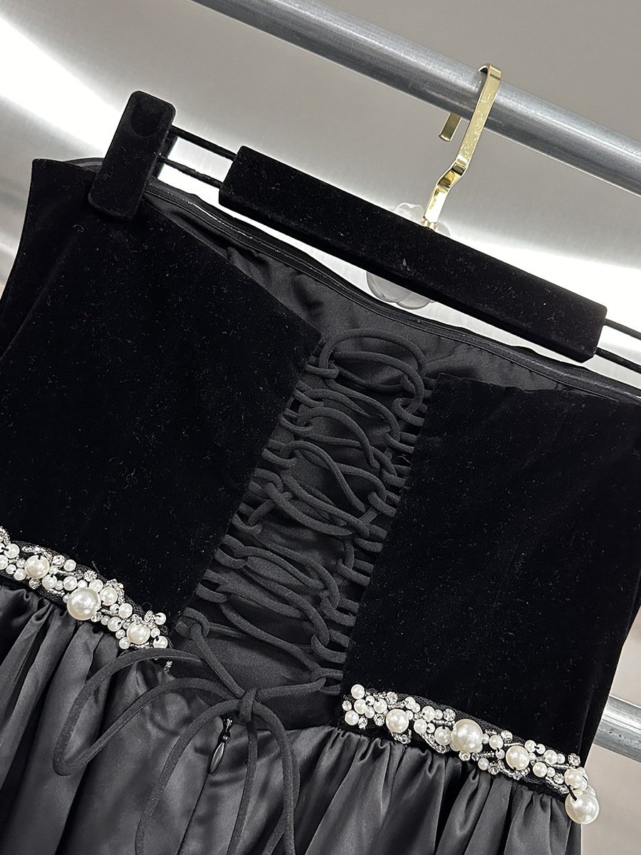 Design A Strapless Maxi Dress For Women