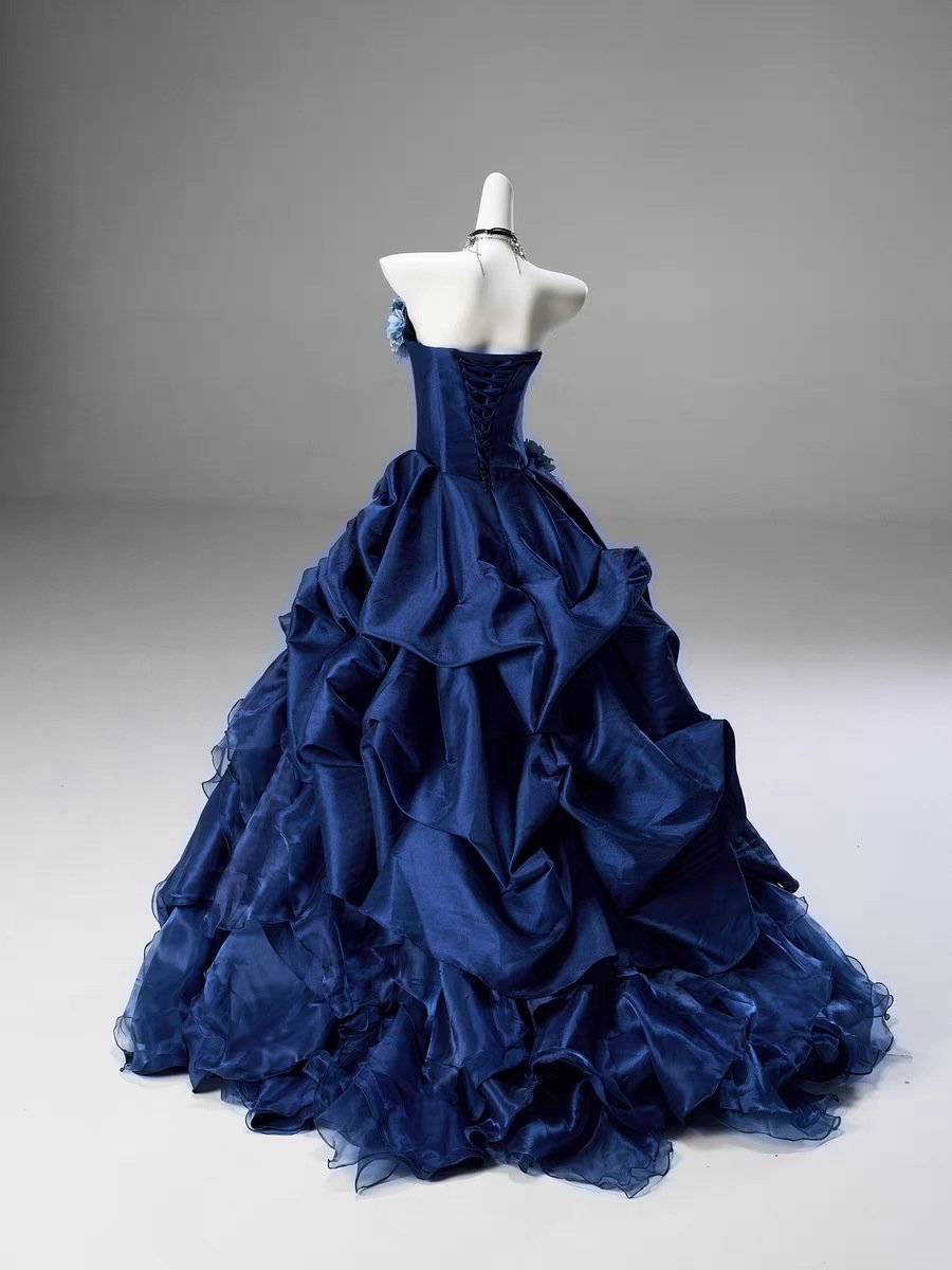 Blue High-end Intricately Embellished Strapless Ball Gown For Evening Events And Banquets