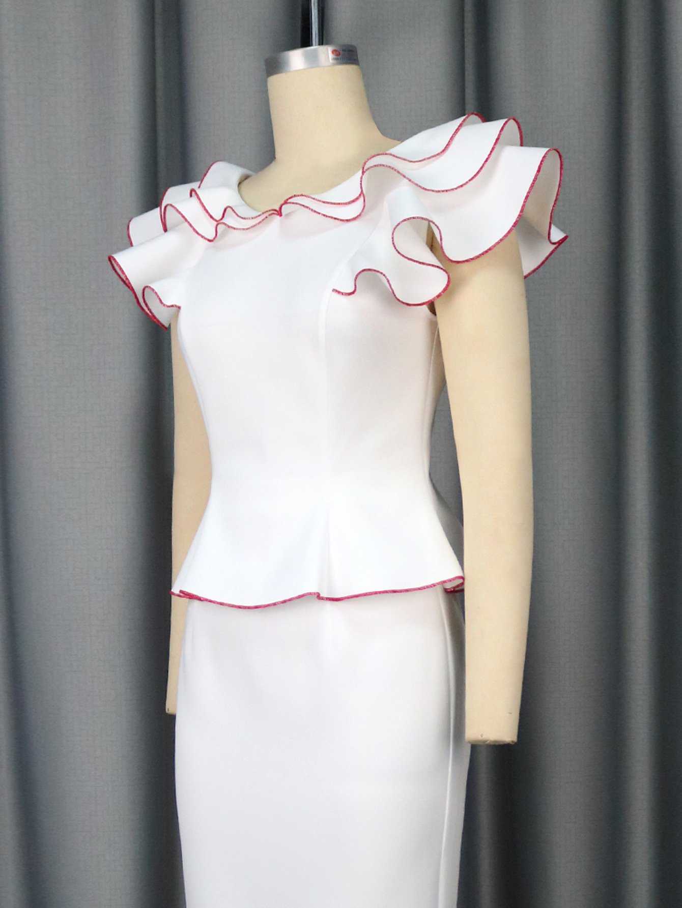 Women's Ruffled Contrast Color Top Temperament Slim Fishtail Skirt Suit
