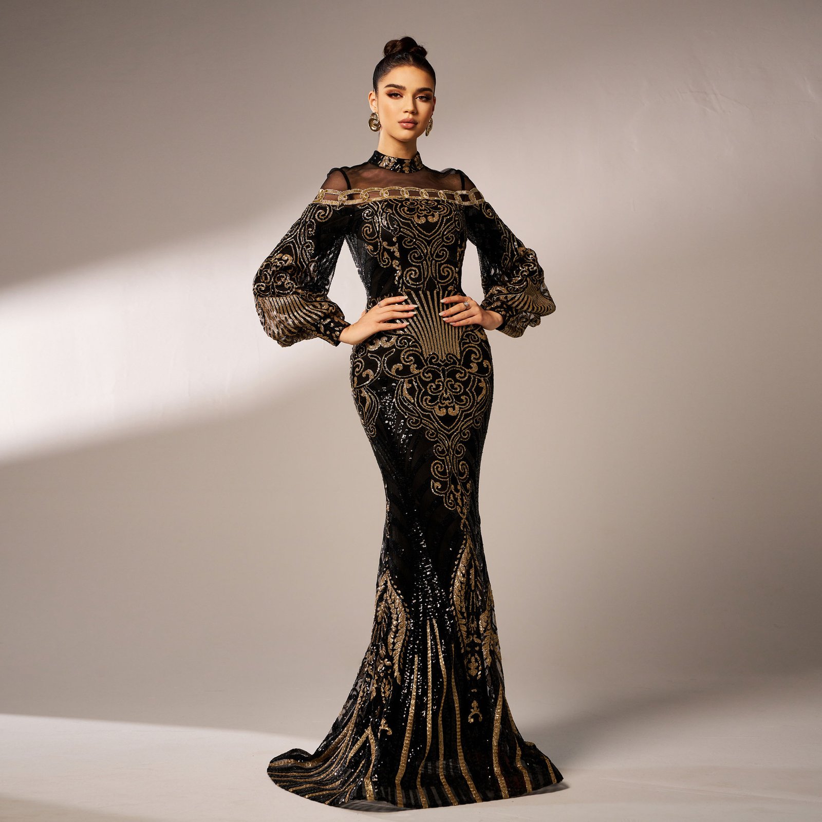 Long Sleeve Round Neck Sequins Mesh Fishtail Evening Dress