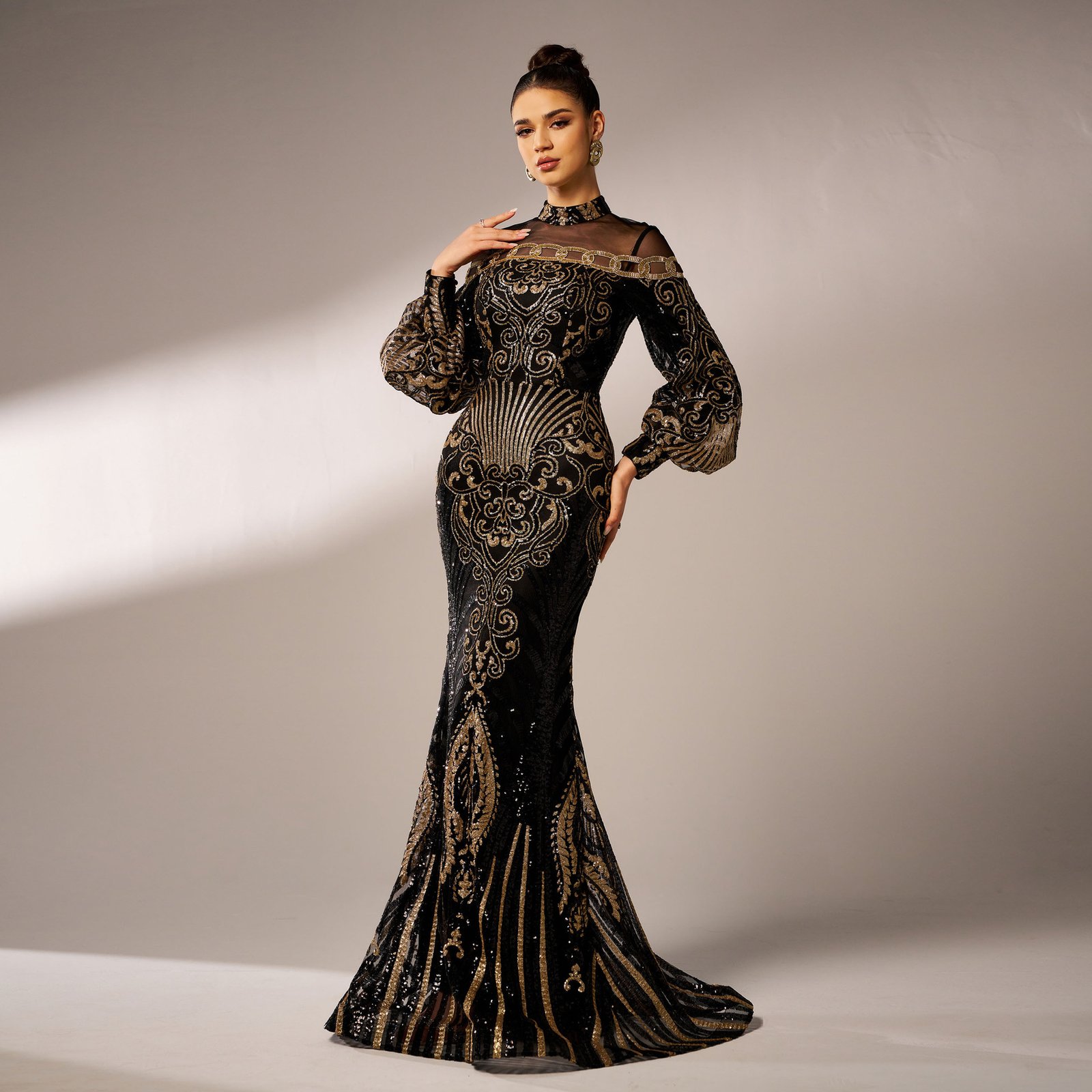 Long Sleeve Round Neck Sequins Mesh Fishtail Evening Dress
